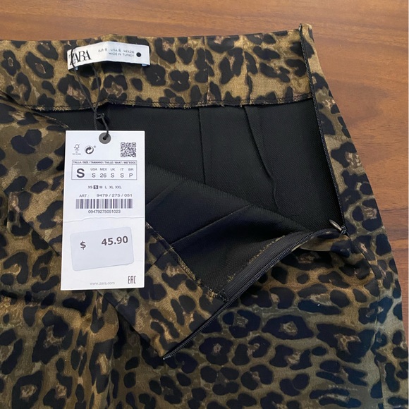 Leopard Print Zara Mini Skirt - Picture 2 of 5